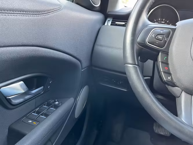LAND ROVER EVOQUE 2.0T AUT. 4X4 2019 SÓLO 40.000 KM. - Imagen 13