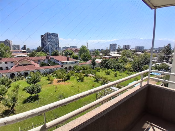 Departamento en venta de 3 dorm 1baño en La Cisterna