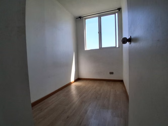 Departamento en venta de 3 dorm 1baño en La Cisterna