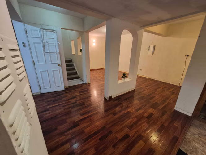 Arriendo casa sin amoblar sector centrico (180328)