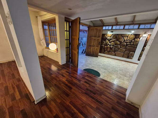 Arriendo casa sin amoblar sector centrico (180328)