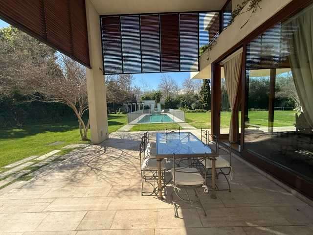 Arquitecto Mardones, Elegancia, Santiago College (180327)