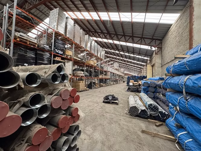 ARRIENDO BODEGA 2000M2/TERRENO2000M2 LA VARA-SAN BERNARDO - Imagen 10