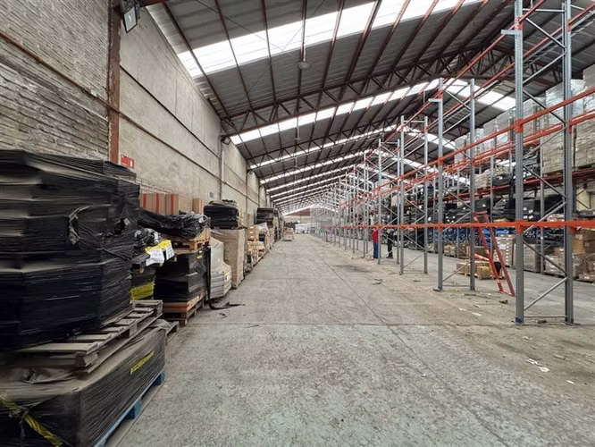 ARRIENDO BODEGA 2000M2/TERRENO2000M2 LA VARA-SAN BERNARDO - Imagen 8