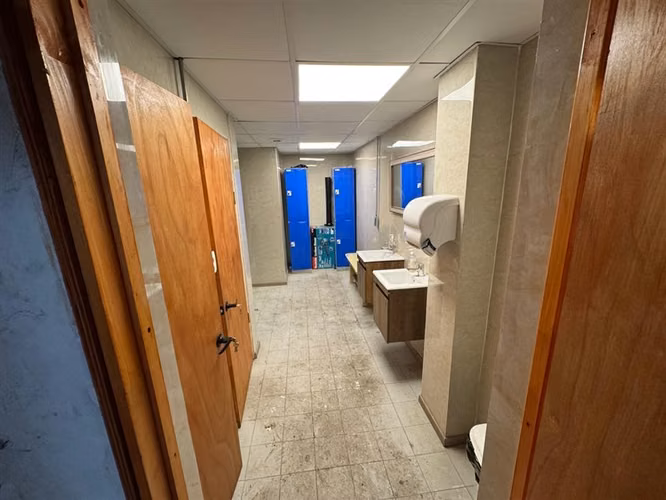 ARRIENDO BODEGA 2000M2/TERRENO2000M2 LA VARA-SAN BERNARDO - Imagen 21
