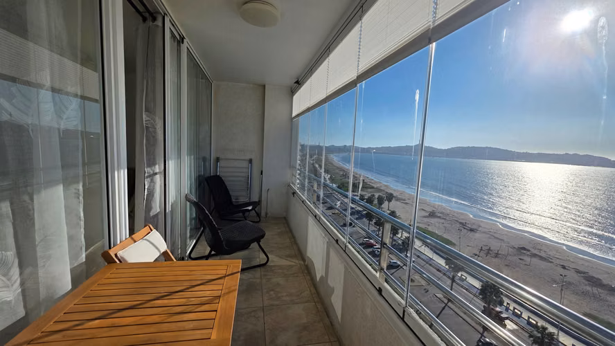 ARRIENDO DEPTO FRENTE AL MAR GASTOS COMUNES INCL (180332)