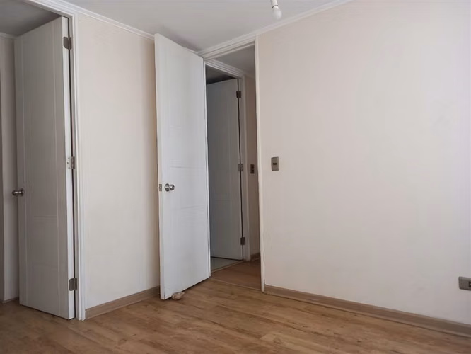 Departamento en arriendo de 2 dorm. Metro Ecuador