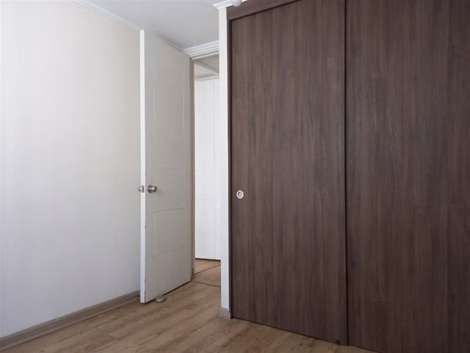 Departamento en arriendo de 2 dorm. Metro Ecuador