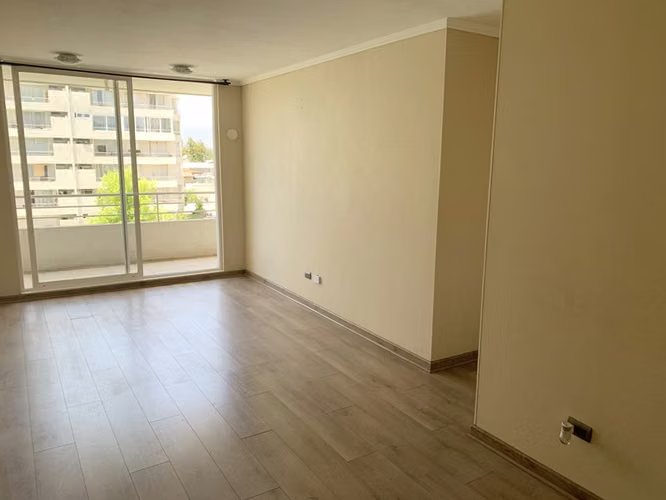 CONDOMINIO TERRADOS DE KENNEDY , A PASOS DE AVDA. ESPAÑA Y REPÚBLICA DE CHILE - Imagen 2
