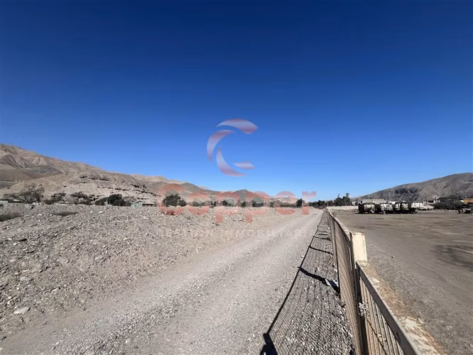 Sitio en Arriendo en Tierra Amarilla