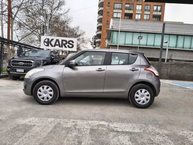 SUZUKI SWIFT  2014