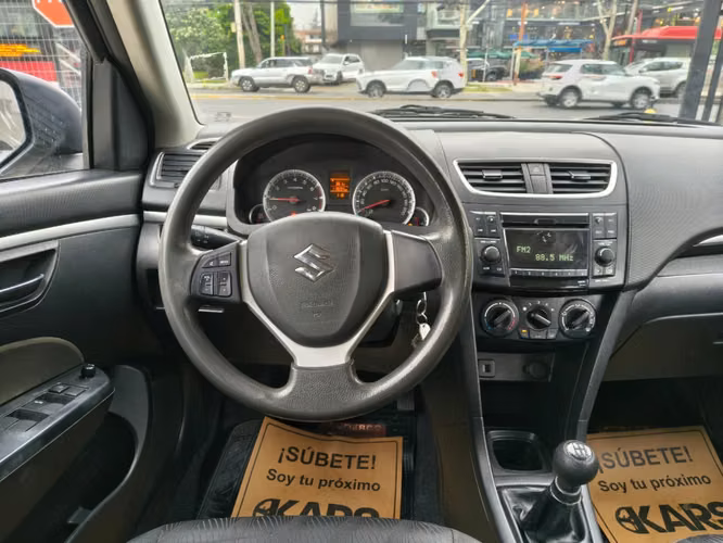 SUZUKI SWIFT  2014