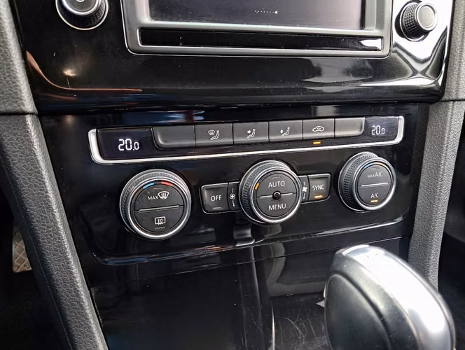 VOLKSWAGEN GOLF TSI DSG 1.4 AUT 2017