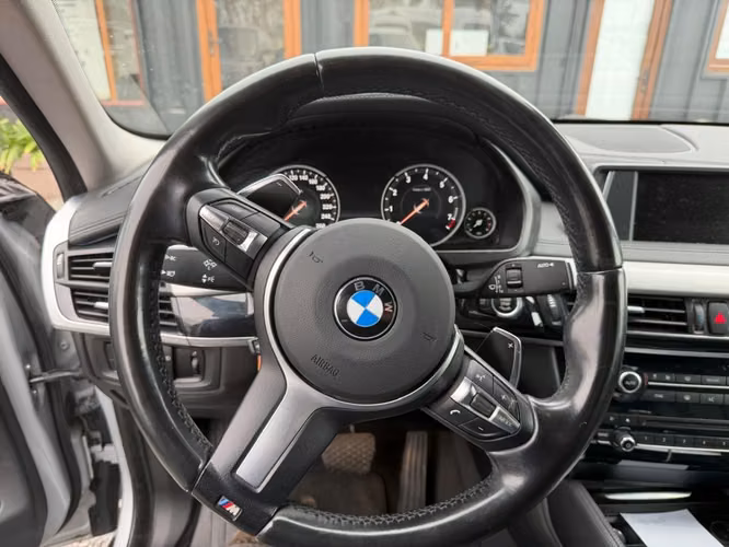 BMW X6  2017