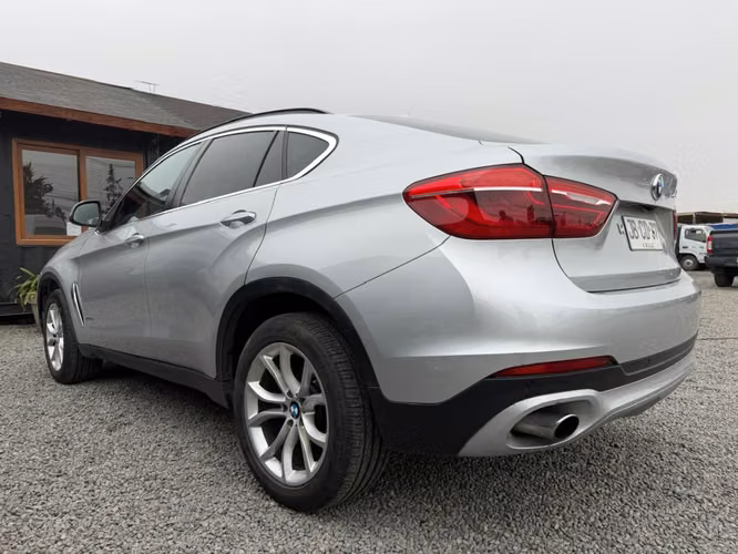 BMW X6  2017
