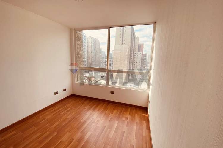Excelente dpto piso 10 de 2d+1b+e+b-santiago - Imagen 20
