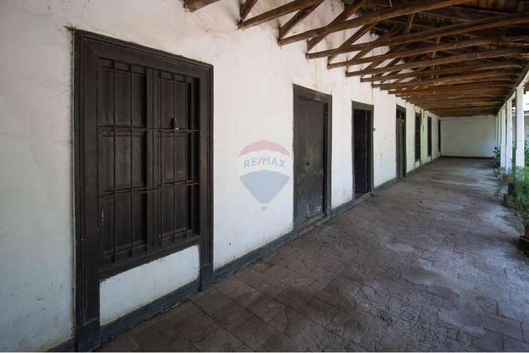 Casona patronal  con hermoso parque - Imagen 9