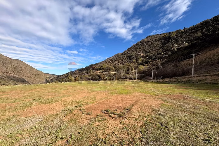 Terreno estratégico 14.310 m² en farellones - Imagen 6