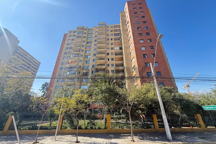 Amplio 3d 2b 1bdg renovado en la florida