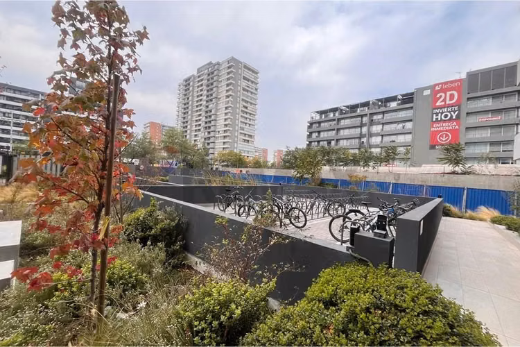 Moderno depto piso 17 con terraza en ñuñoa - Imagen 2