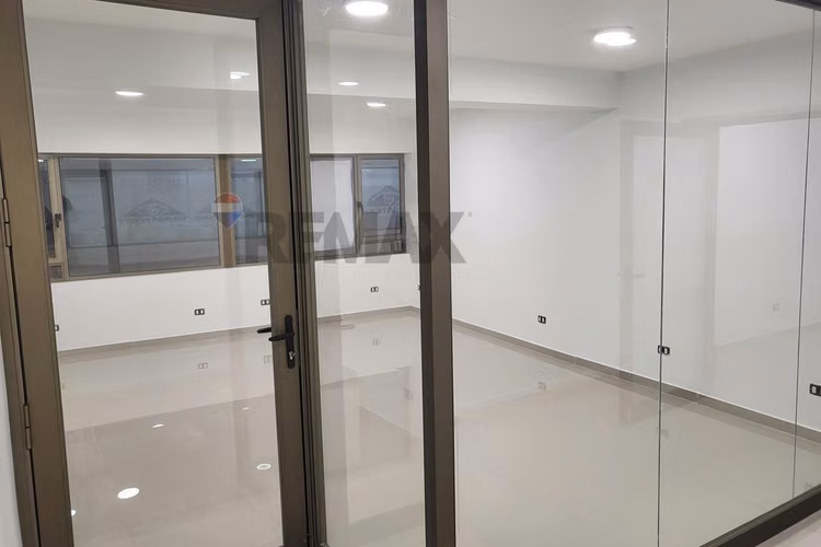 Local comercial / oficinas en santiago centro - Imagen 15