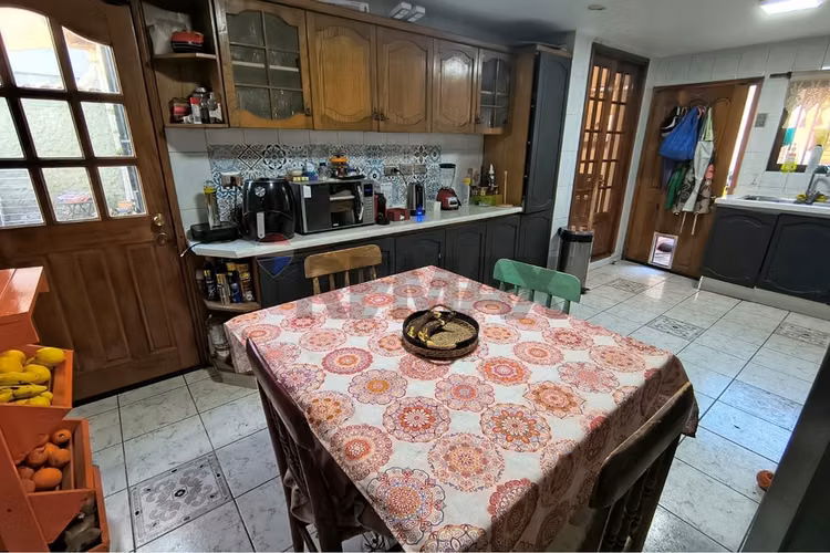 Casa 4dorm 3baños recoleta sector av peru - Imagen 27