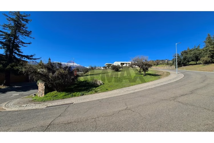 Terreno en venta en valle escondido | 2.040 m² - Imagen 2