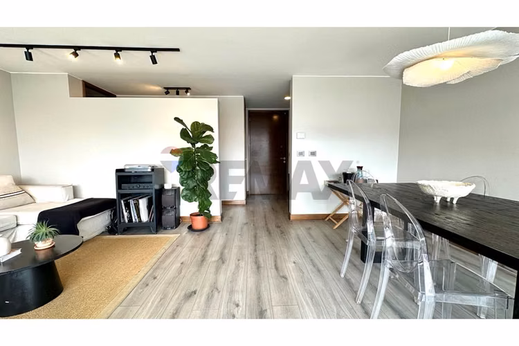 Amplio y luminoso! 3 dorm + servicios, nororiente