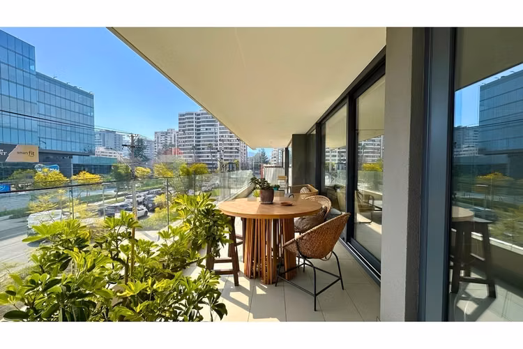 Amplio y luminoso! 3 dorm + servicios, nororiente