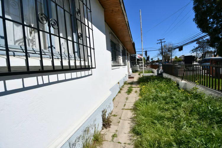 VENTA CASA FAMILIAR QUILPUÉ 295 MTS TERRENO LOS CARRERA - Imagen 7