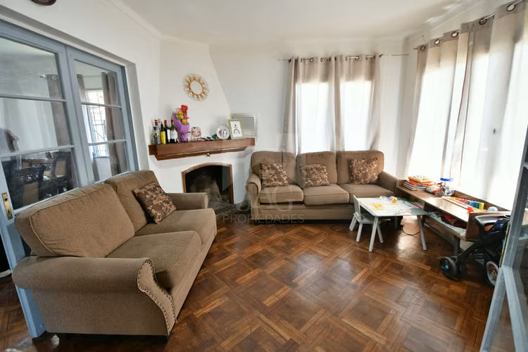 AMPLIA CASA VENTA 4D 3B TERRENO 295 MTS LOS CARRERA QUILPUE