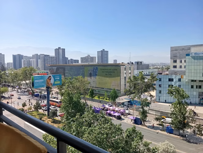 2300 UF VENTA CON ESTACIONAMIENTO 2D 1B NUEVA ALAMEDA 4877