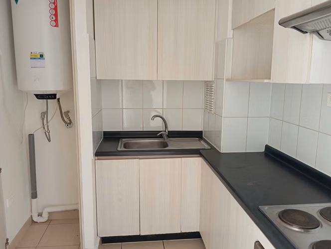 2300 UF VENTA CON ESTACIONAMIENTO 2D 1B NUEVA ALAMEDA 4877