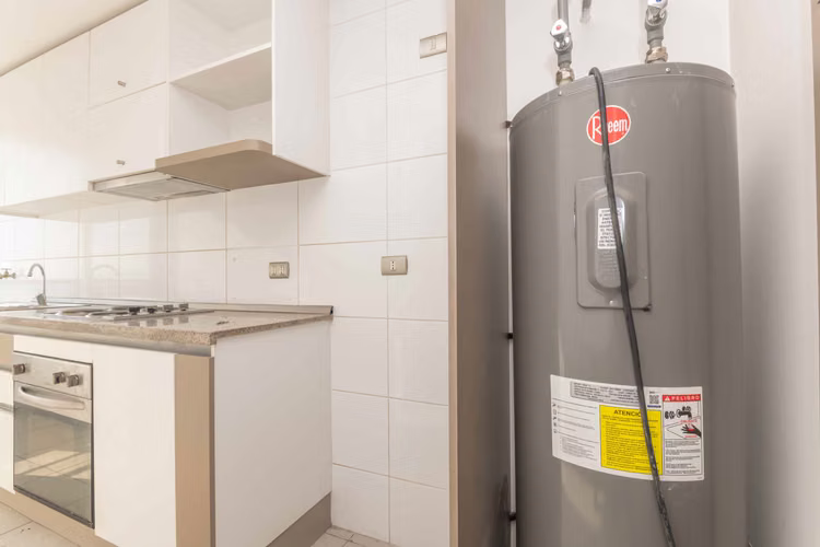 VENTA DEPARTAMENTO 3HAB 2BA MACUL