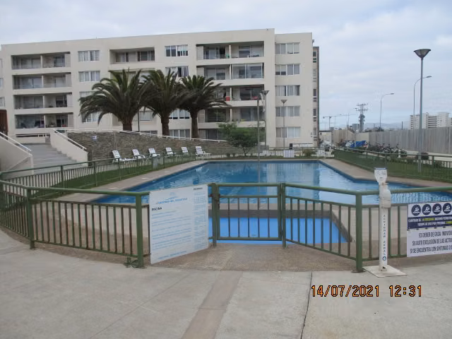 ARRIENDO DEPARTAMENTO FRENTE AL MAR 1D 1B EN SERENA