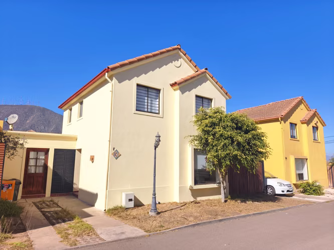 SE VENDE CASA EN SAN JOAQUÍN, LA SERENA - Imagen 2