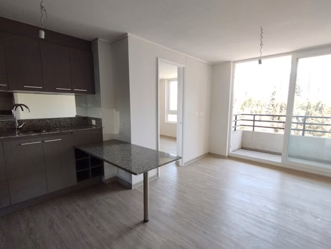 DEPTO 37 M2 EN MACUL CON ESTACIONAMIENTO Y BODEGA