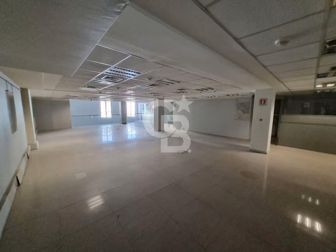 Local Comercial en Providencia: Ubicación Estratégica - Imagen 8