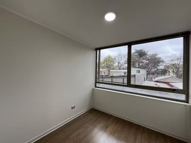 Departamento 2 dormitorios, 2 baños, estacionamiento y bodega. Janequeo. Carreras. - Imagen 7