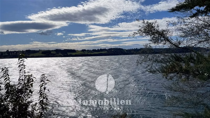 Casona con acceso al Lago y vista insuperable en Llanquihue - Imagen 24