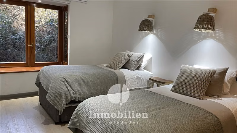 Casona con acceso al Lago y vista insuperable en Llanquihue - Imagen 27
