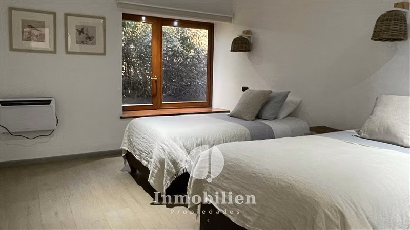 Casona con acceso al Lago y vista insuperable en Llanquihue - Imagen 29