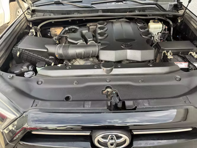 STATION WAGON TOYOTA 4RUNNER 4.0 AUT AÑO