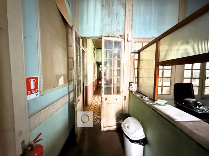 OPORTUNIDAD PARA INVERSIÓN CASA EN VENTA 7HAB 2BA - Imagen 11