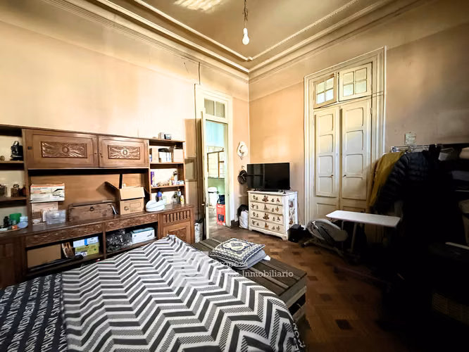 OPORTUNIDAD PARA INVERSIÓN CASA EN VENTA 7HAB 2BA - Imagen 7