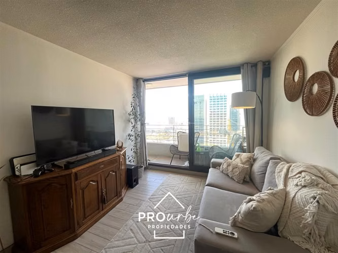 Venta 1D y 1B Estacion y Bod vista oriente piso 25 / Ñuñoa