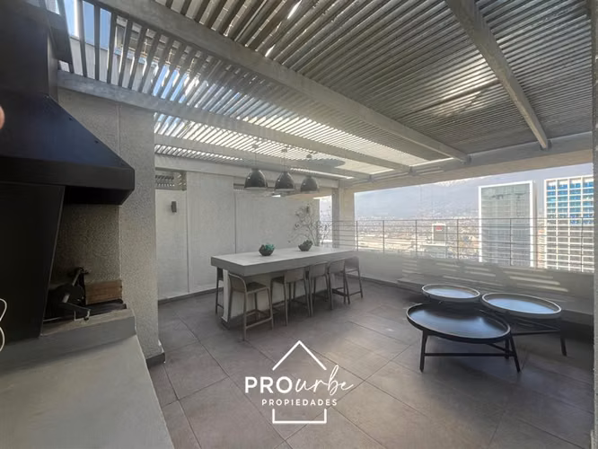 Venta 1D y 1B Estacion y Bod vista oriente piso 25 / Ñuñoa