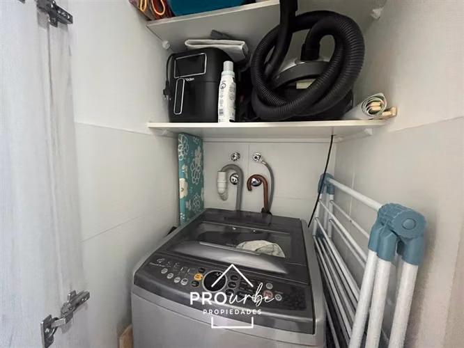 Venta 1D y 1B Estacion y Bod vista oriente piso 25 / Ñuñoa