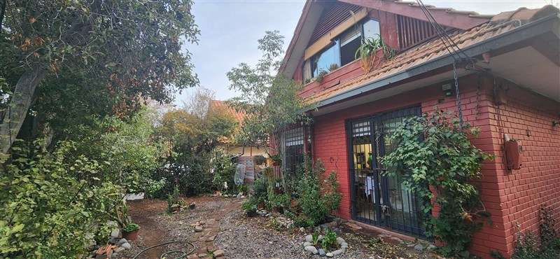 Casa en venta de 4 dorm. en La Reina - Imagen 2