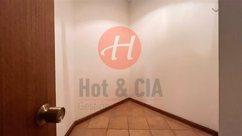 Departamento en Venta, Temuco 140 M, 4D, 2 Estacionamientos